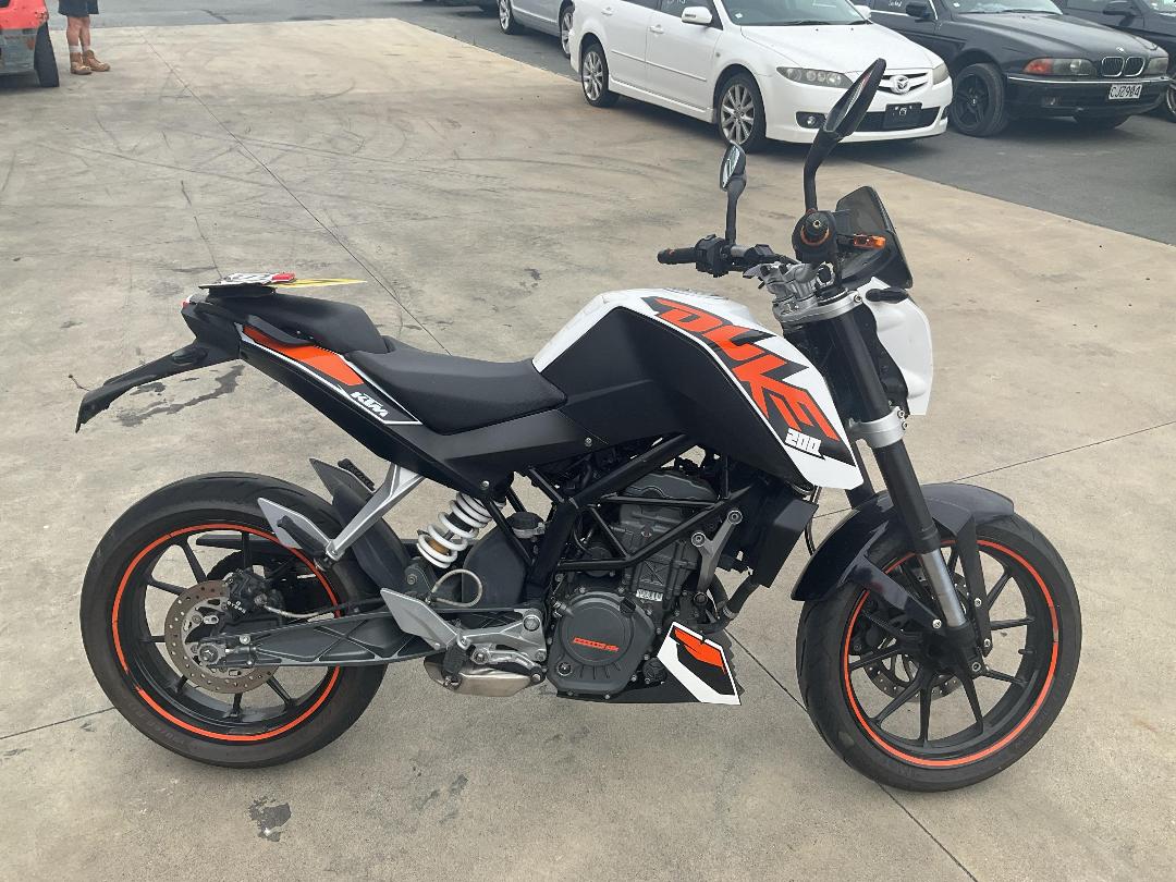 Photo '2' of KTM 200 Duke