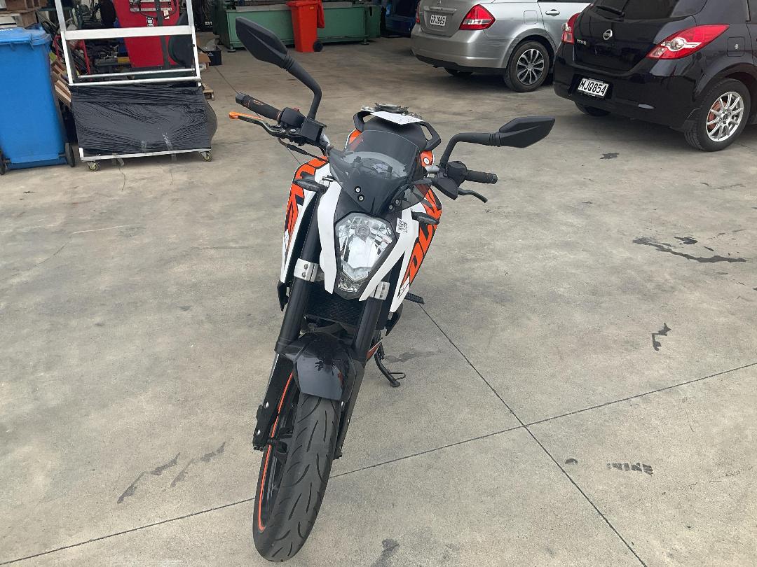 Photo '8' of KTM 200 Duke