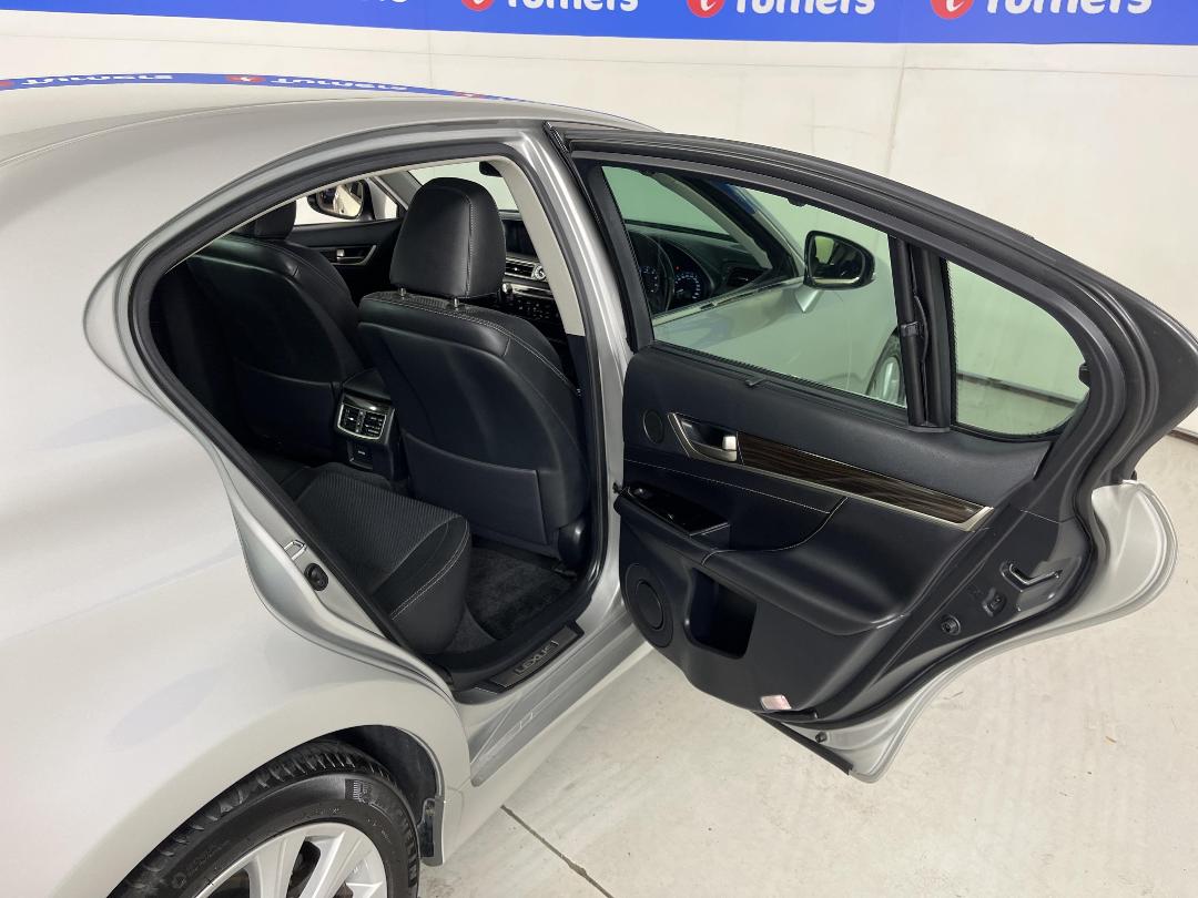 Photo '18' of Lexus GS250