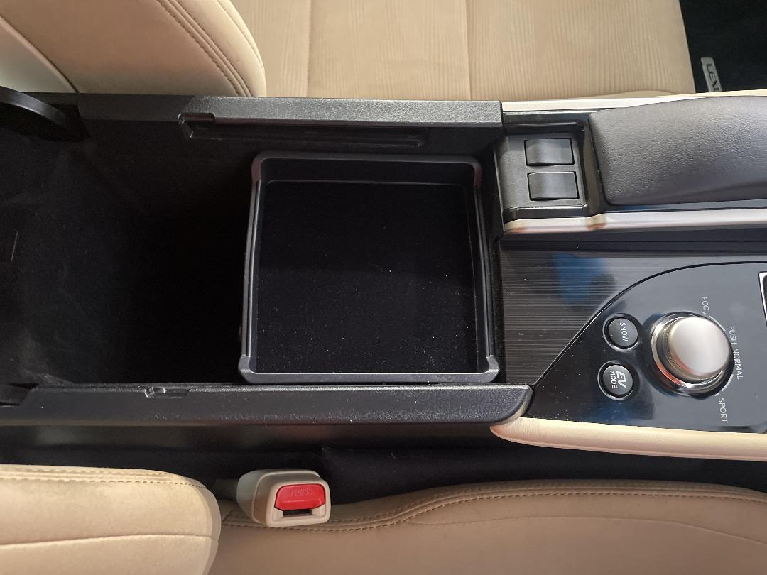 Photo '33' of Lexus GS300H