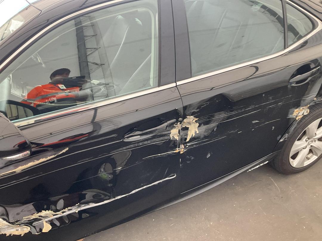 Photo '9' of Lexus IS300H