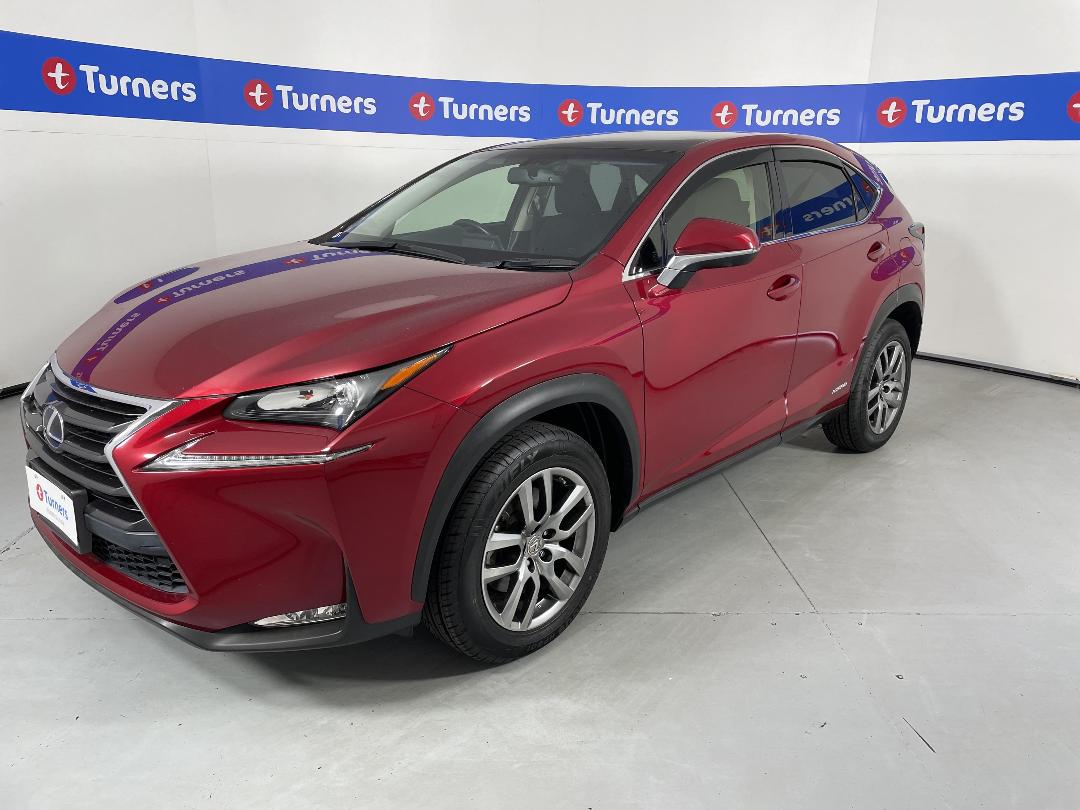Photo '4' of Lexus NX300H
