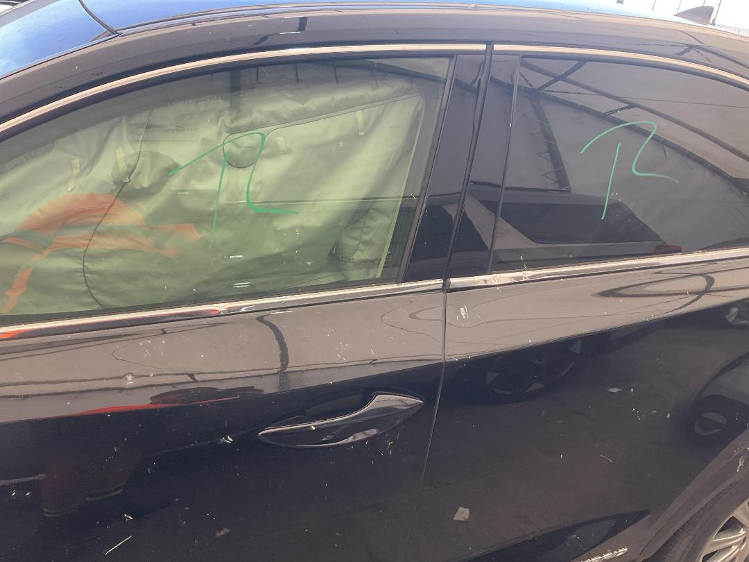 Photo '9' of Lexus NX300H Photo '9' of Lexus NX300H