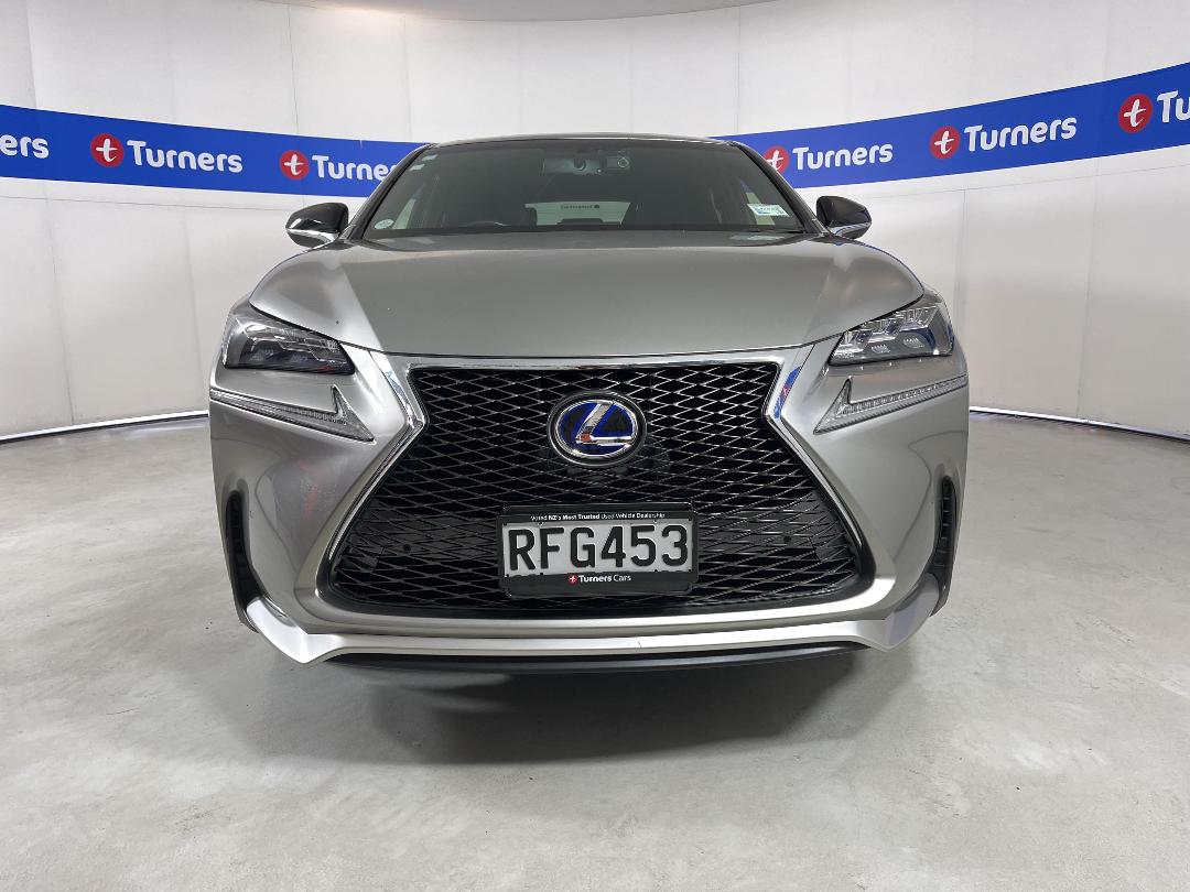 Photo '2' of Lexus NX300H