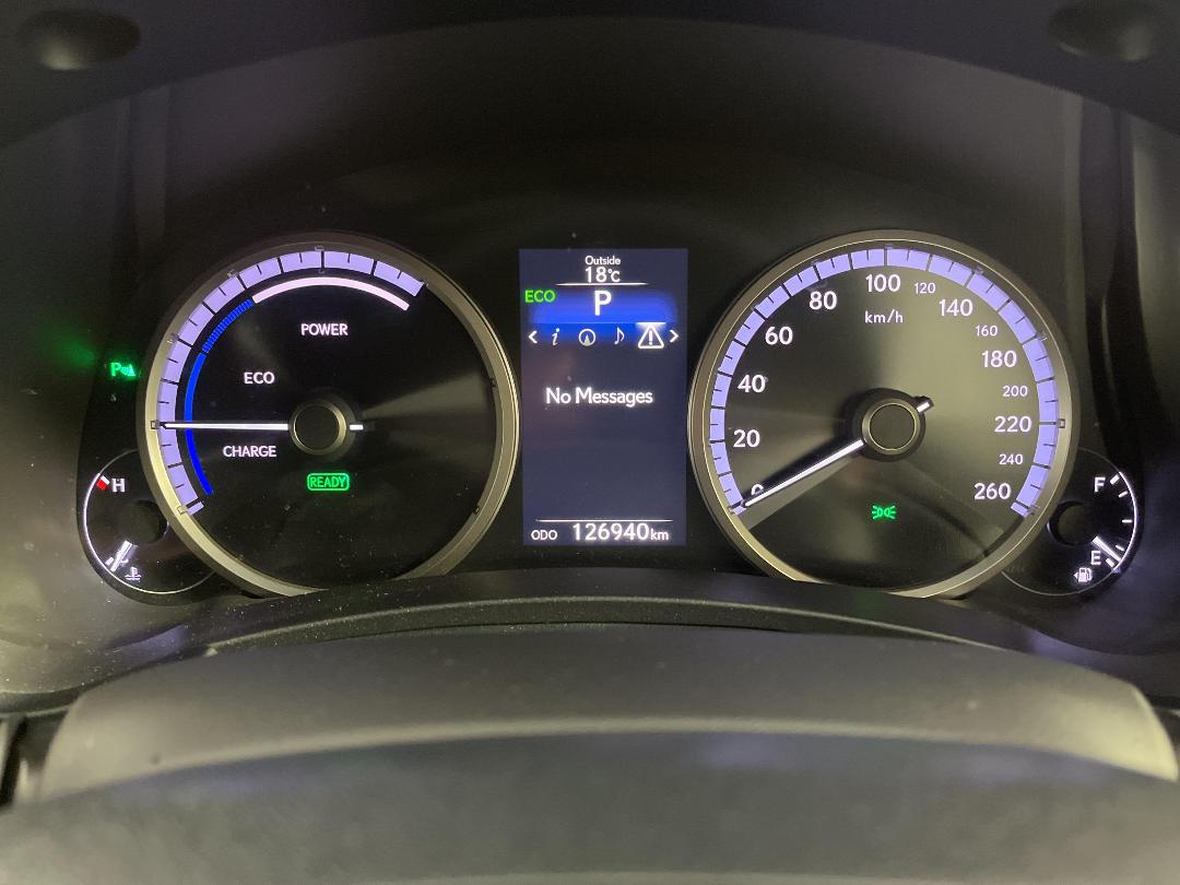 Photo '21' of Lexus NX300H