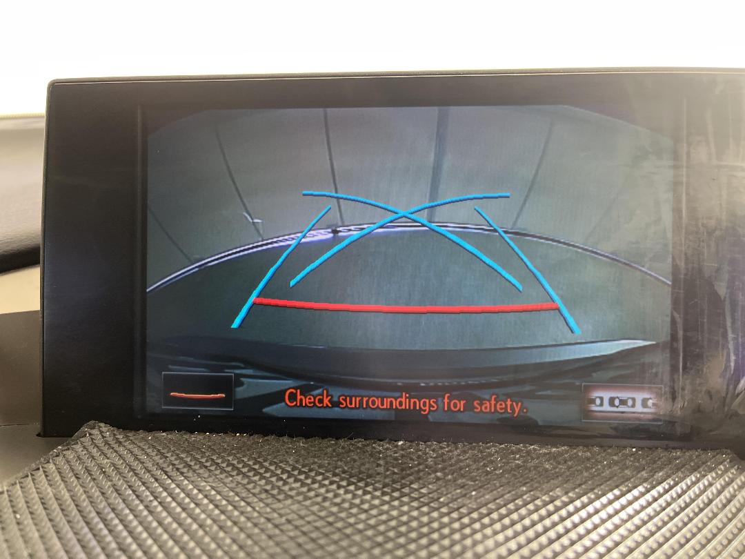 Photo '27' of Lexus NX300H