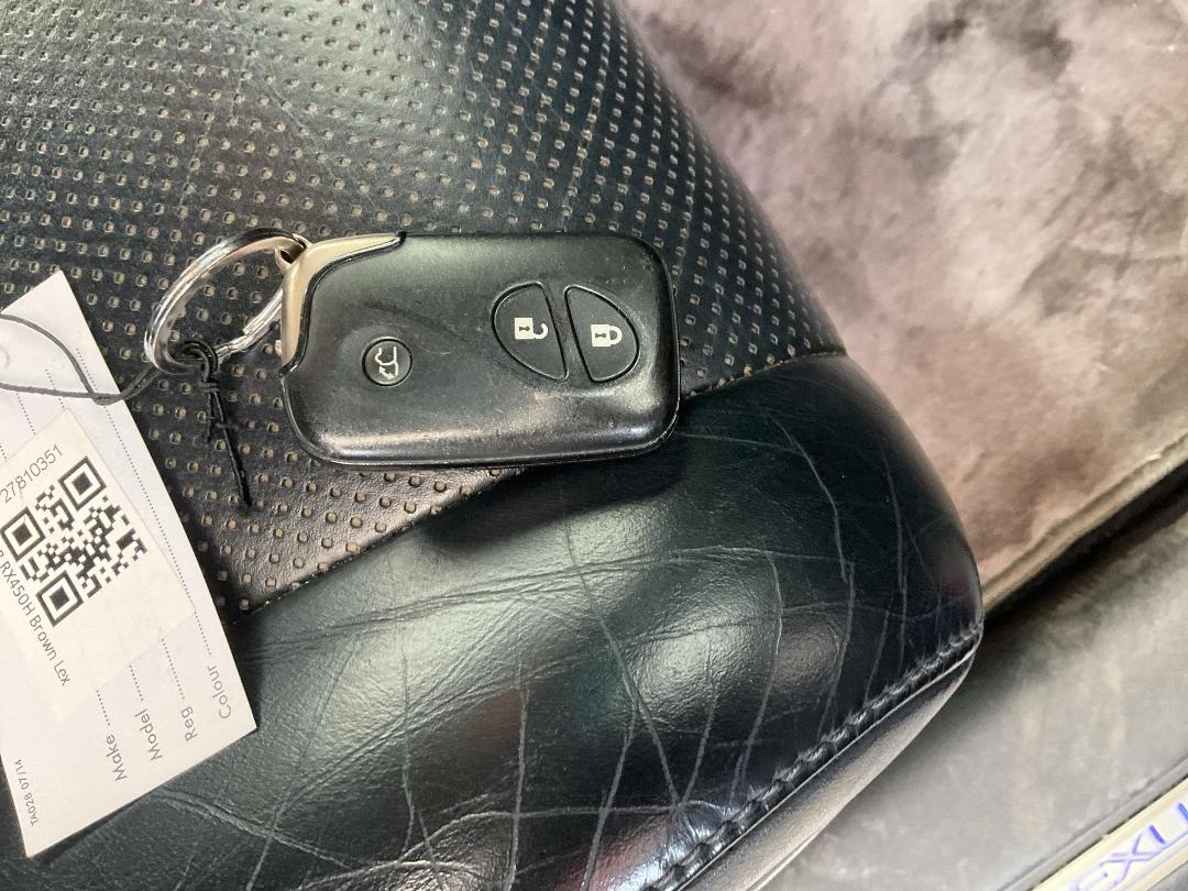 Photo '23' of Lexus RX450H Photo '23' of Lexus RX450H