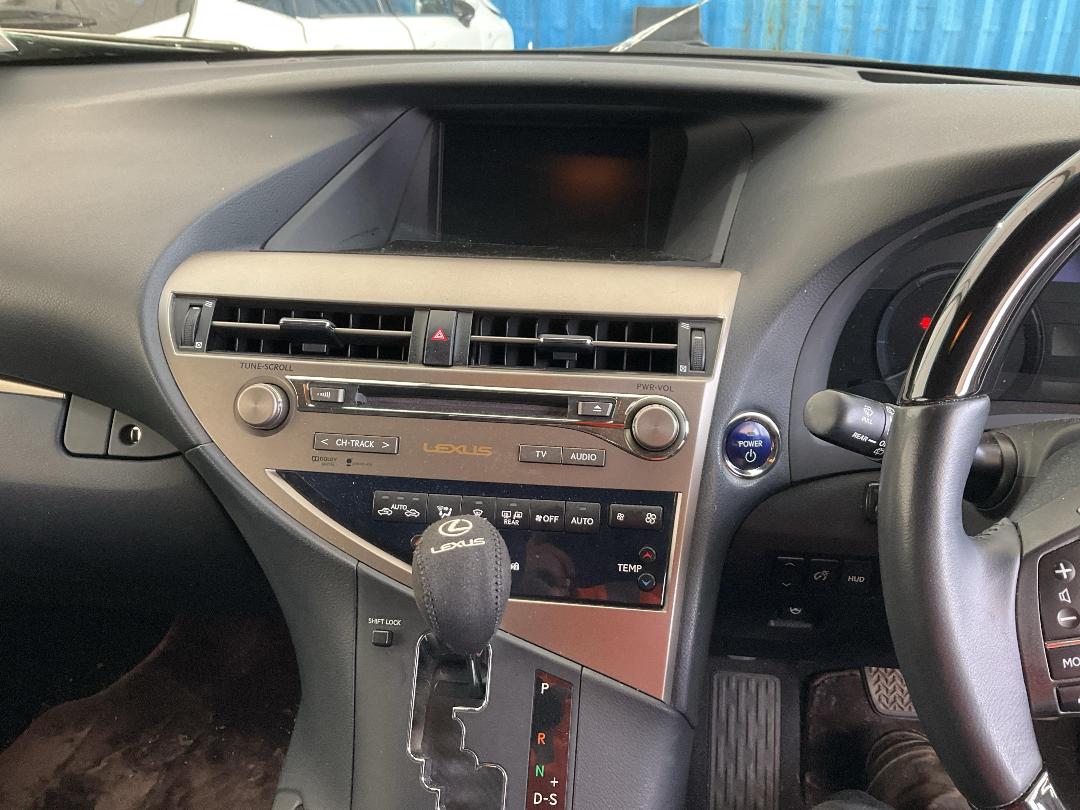 Photo '28' of Lexus RX450H Photo '28' of Lexus RX450H