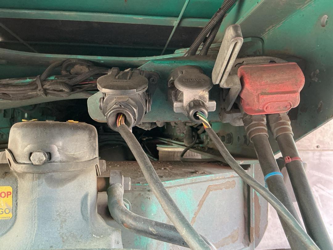 Photo '25' of MAN TGX Curtain/Solid