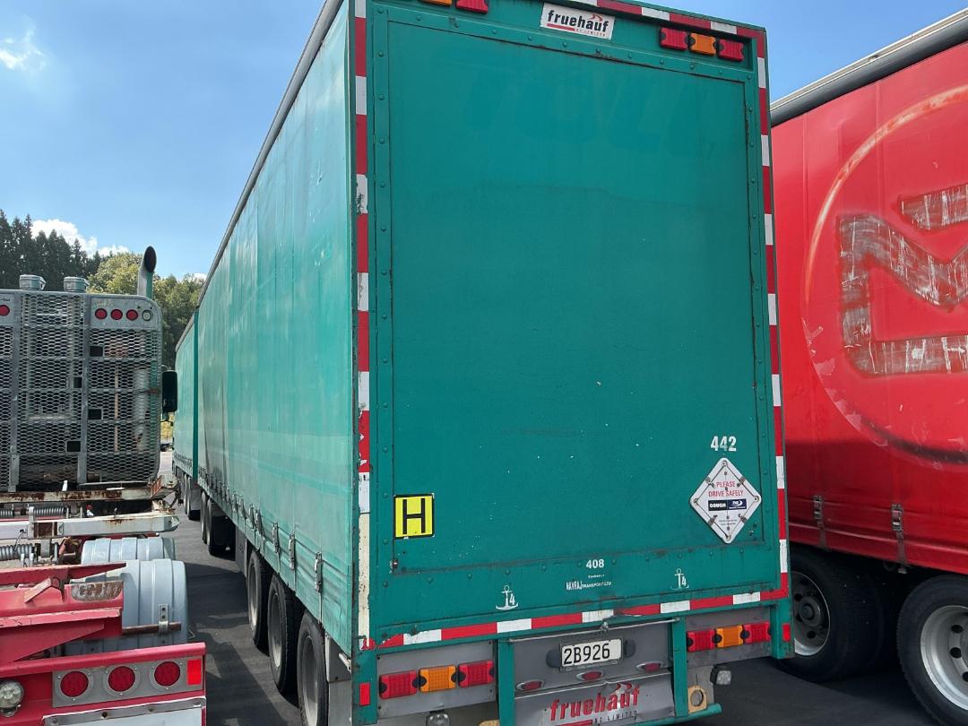 Photo '6' of MAN TGX Curtain/Solid