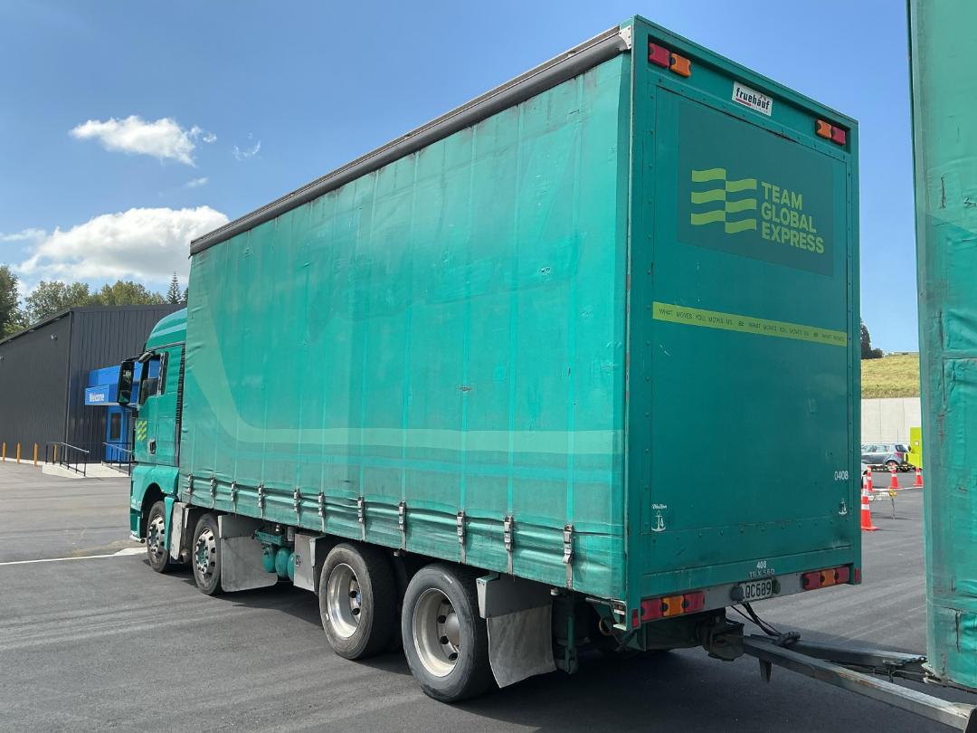 Photo '7' of MAN TGX Curtain/Solid