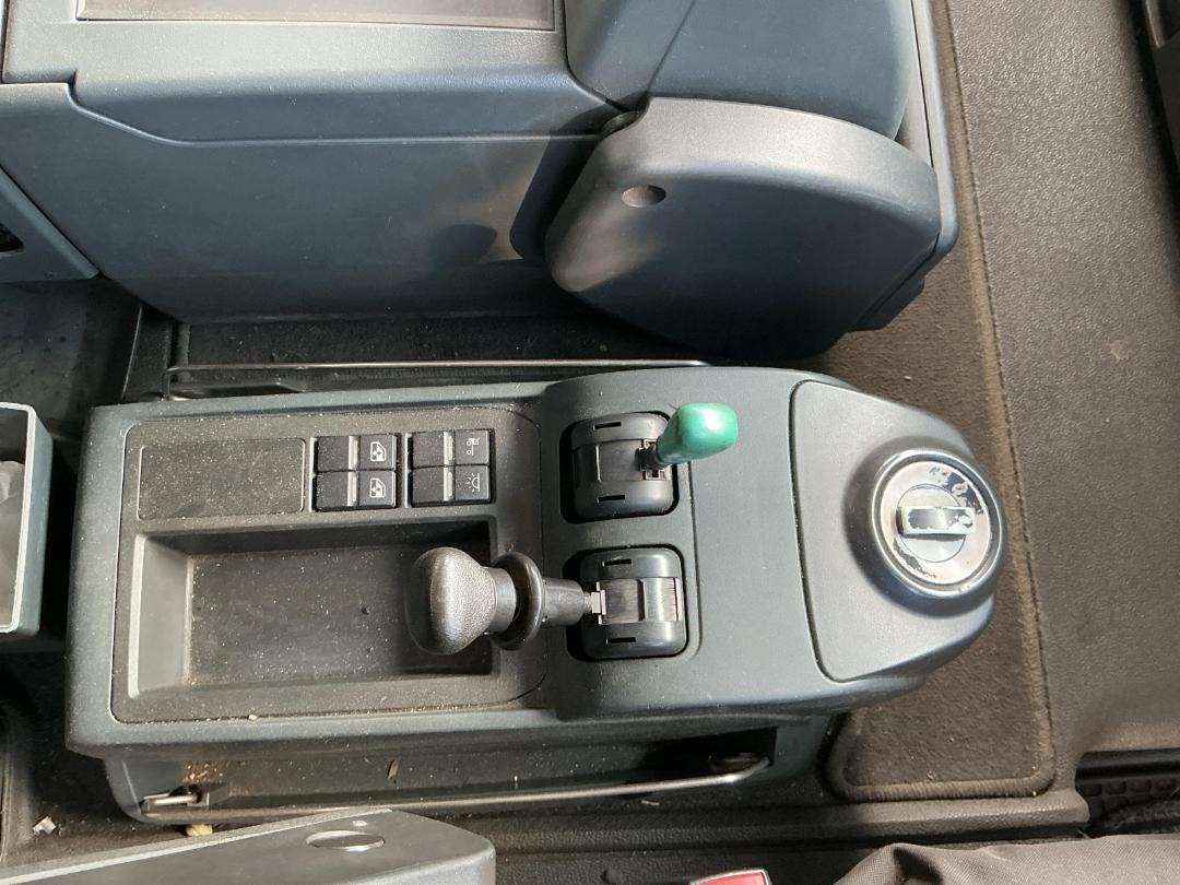 Photo '16' of MAN TGX Curtain/Solid