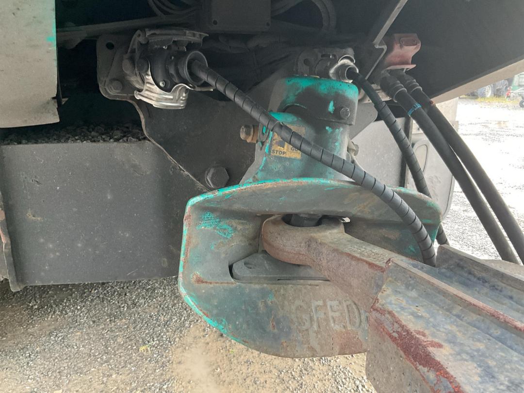 Photo '23' of MAN TGX 35.540 Curtainsider