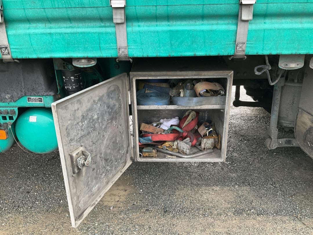 Photo '22' of MAN TGX 35.540 Curtainsider