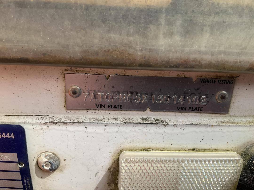 Photo '16' of MAXICUBE FREIGHTER 3 AXLE SEMI Curtainsider B-Train