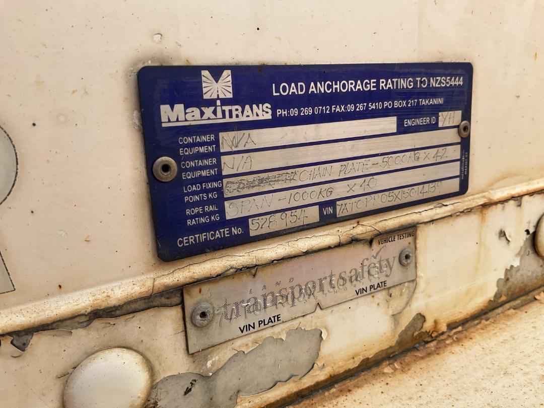 Photo '26' of Maxicube Freighter 3 AXLE SEMI LEAD Curtainsider B-Train Photo '26' of Maxicube Freighter 3 AXLE SEMI LEAD Curtainsider B-Train