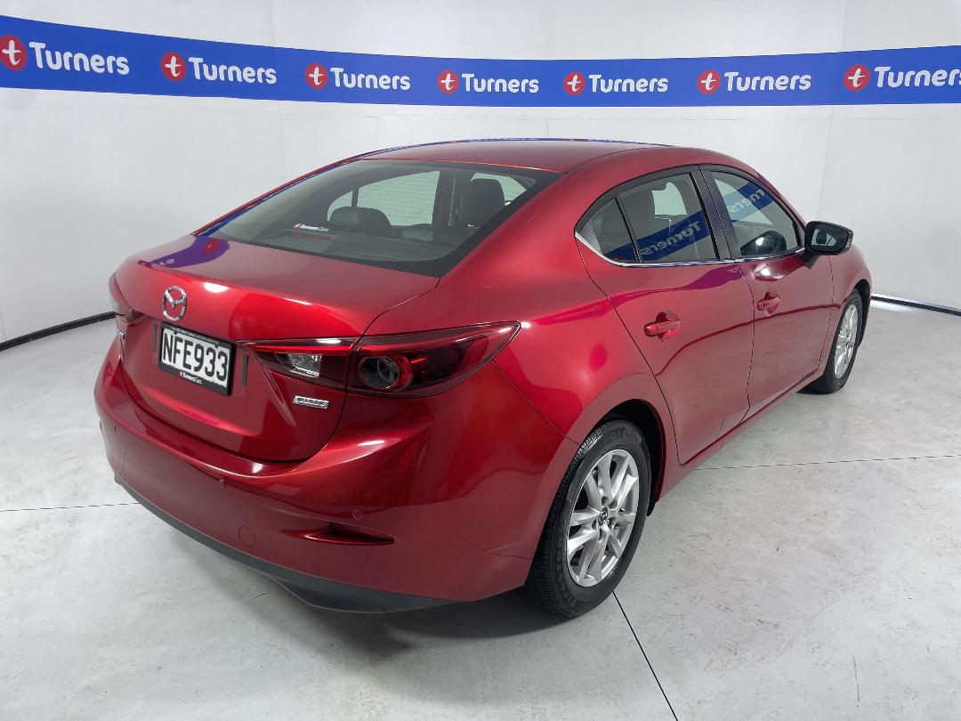 Photo '7' of Mazda 3 Photo '7' of Mazda 3