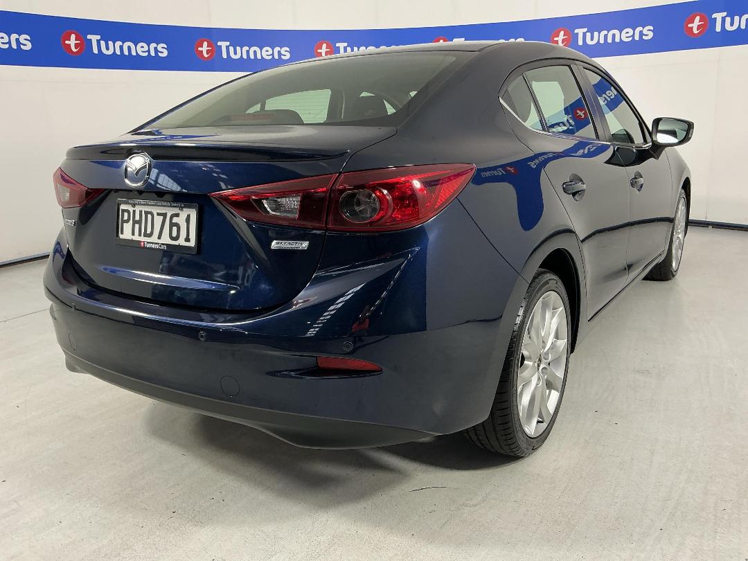 Photo '7' of Mazda 3