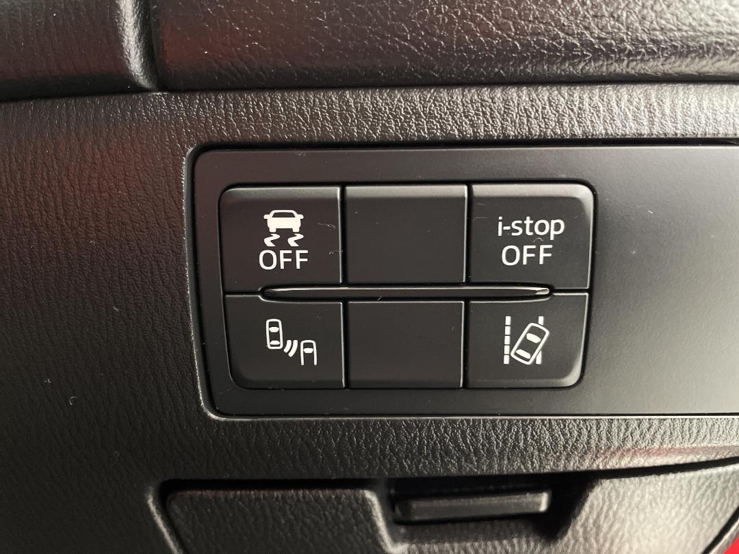 Photo '23' of Mazda Atenza Photo '23' of Mazda Atenza