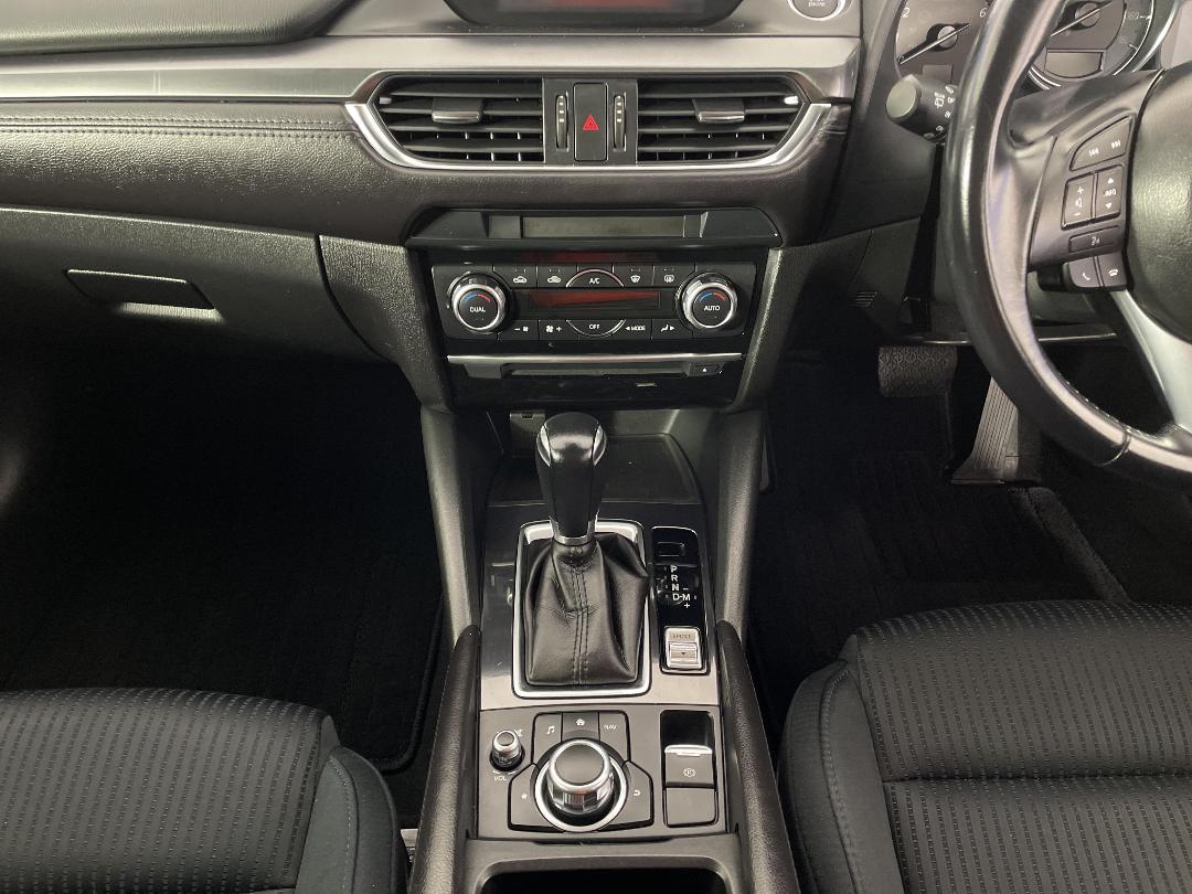 Photo '18' of Mazda Atenza Photo '18' of Mazda Atenza