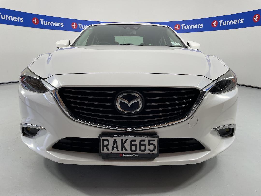 Photo '2' of Mazda Atenza