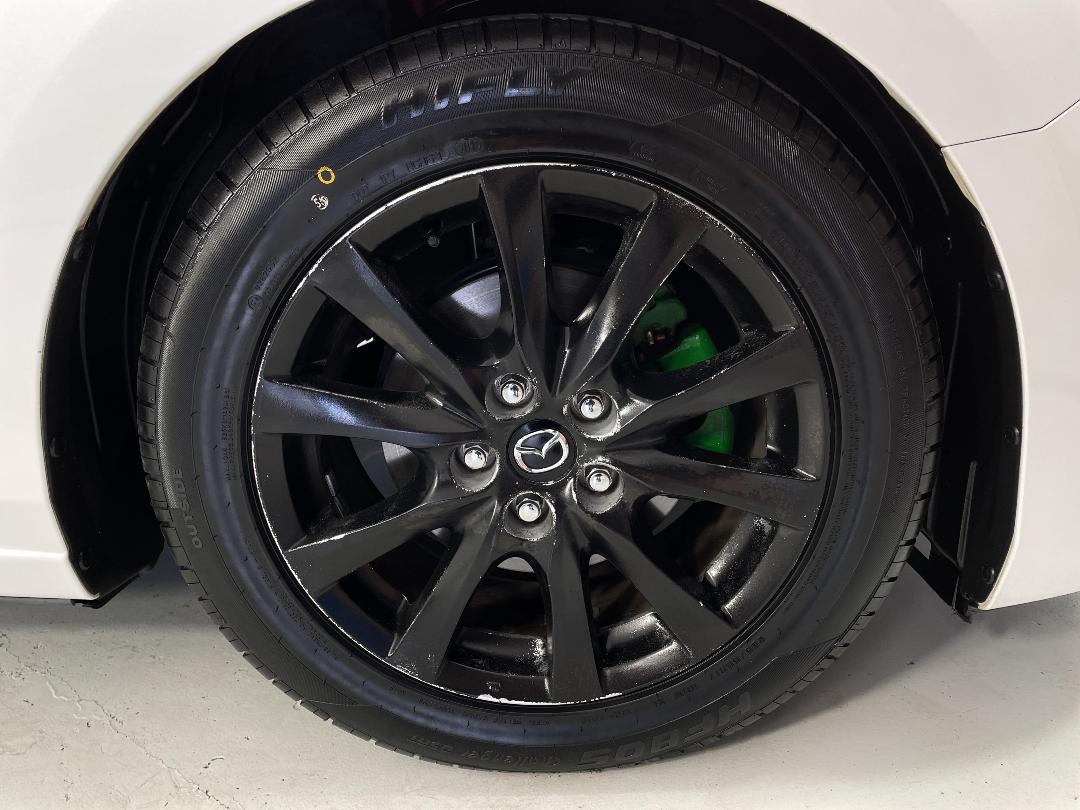 Photo '9' of Mazda Atenza