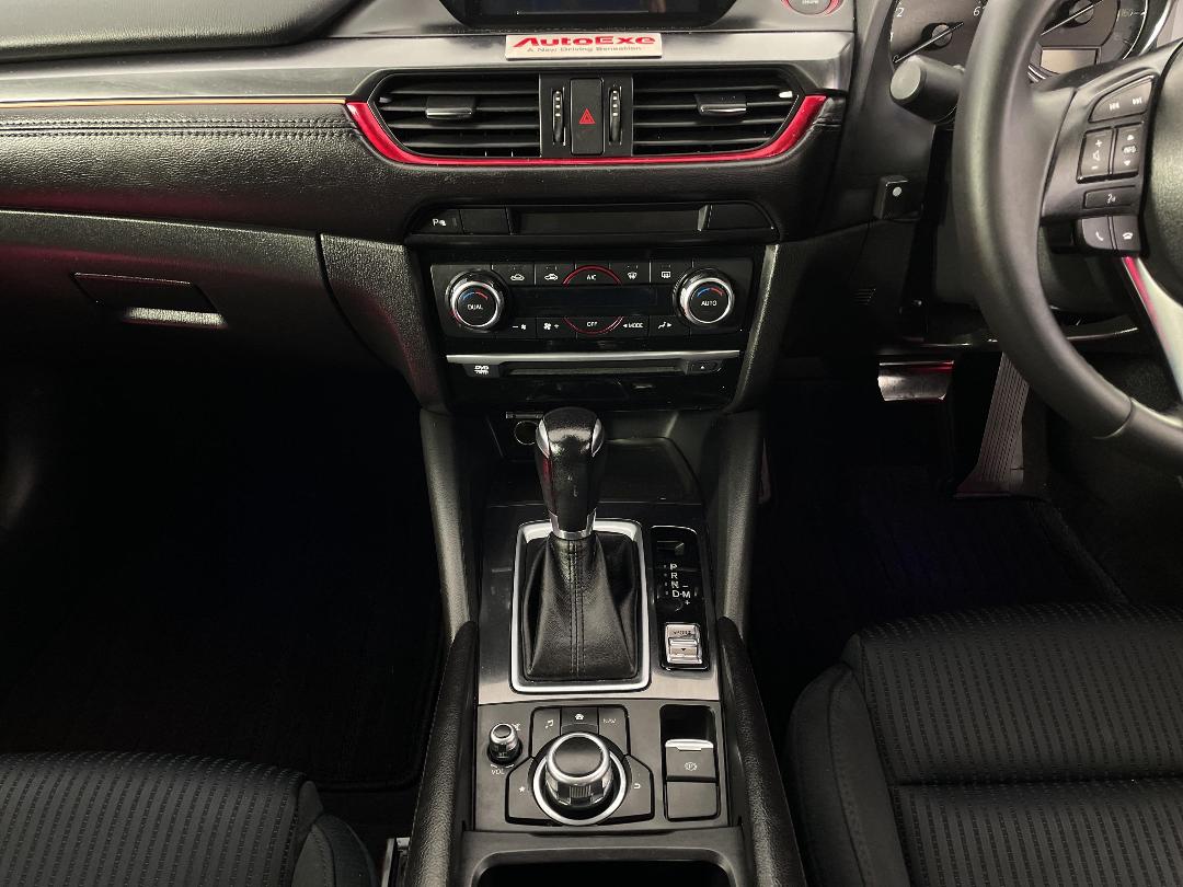 Photo '18' of Mazda Atenza