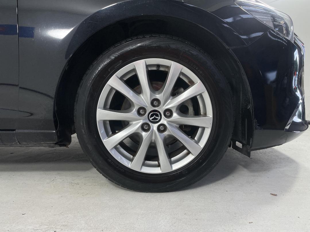 Photo '9' of Mazda Atenza Photo '9' of Mazda Atenza