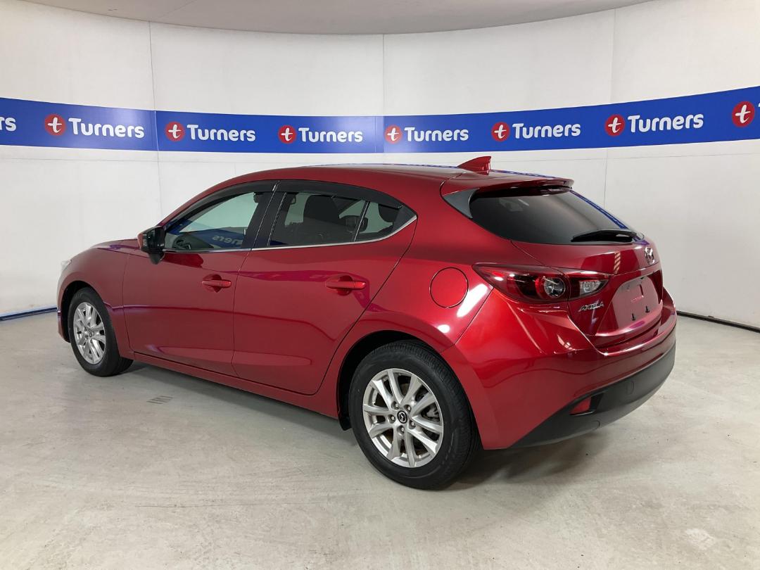 Photo '5' of Mazda Axela