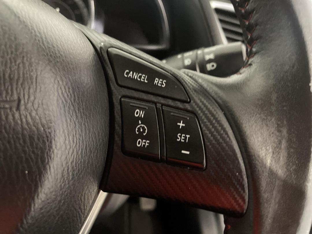 Photo '26' of Mazda Axela Photo '26' of Mazda Axela