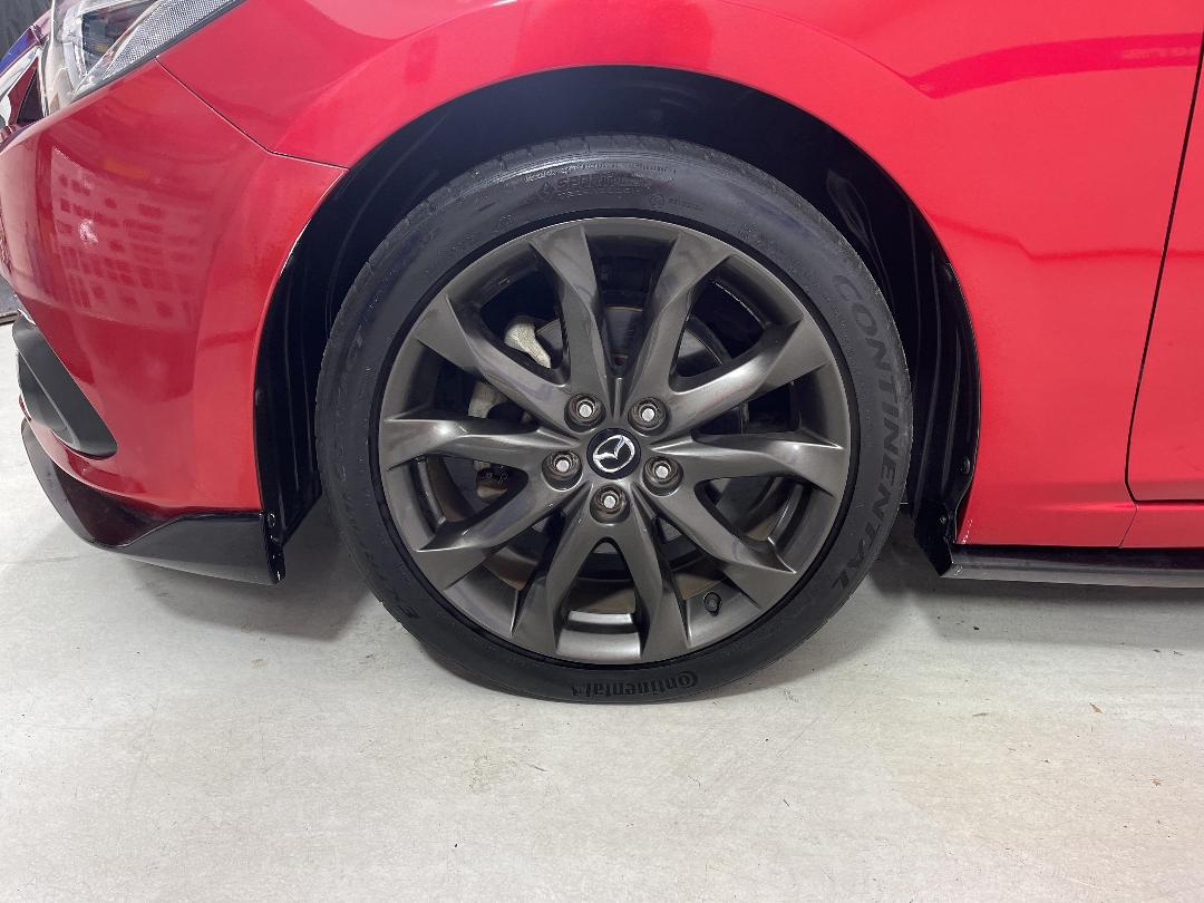 Photo '10' of Mazda Axela Photo '10' of Mazda Axela