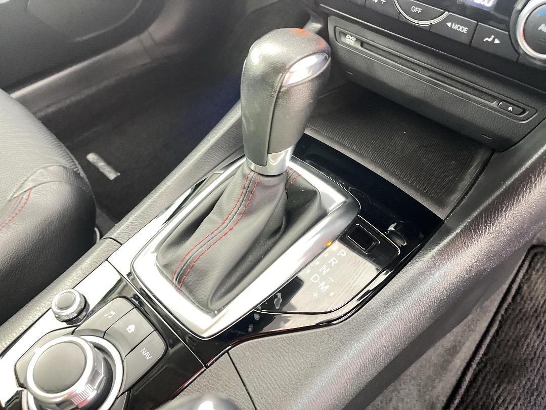 Photo '18' of Mazda Axela Photo '18' of Mazda Axela