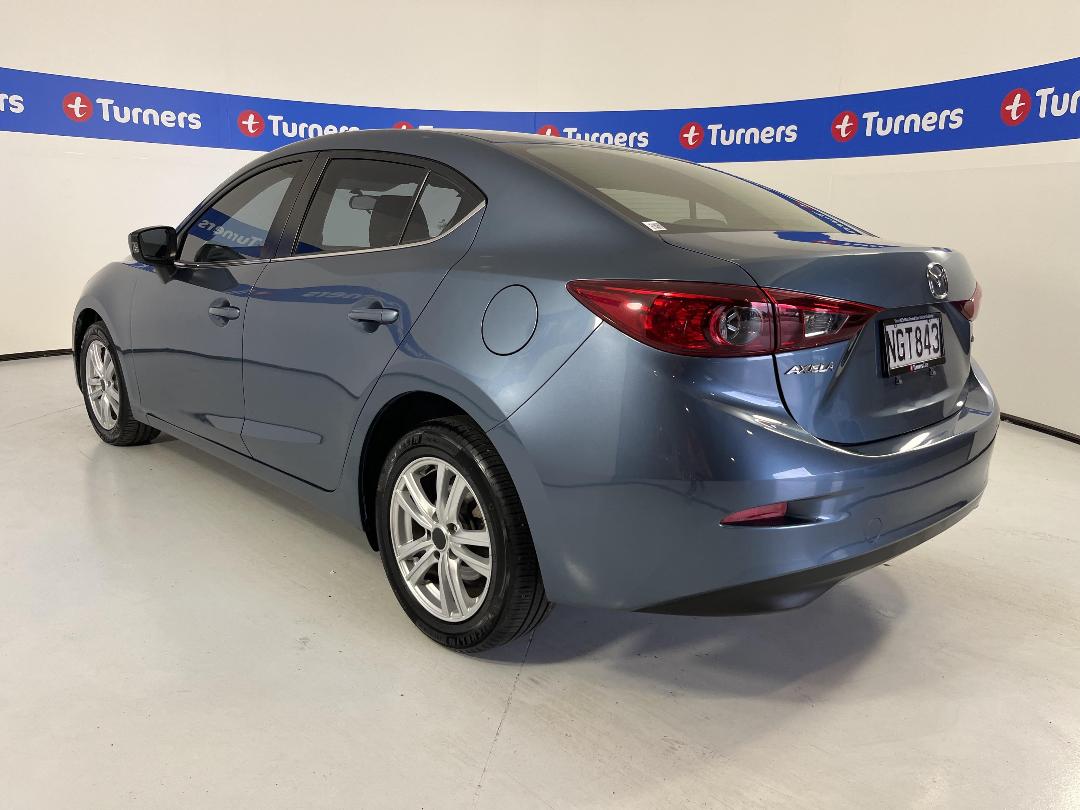 Photo '5' of Mazda Axela