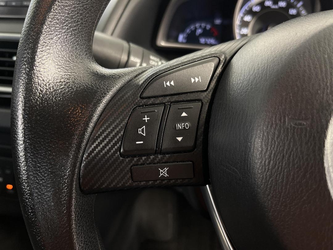 Photo '23' of Mazda Axela