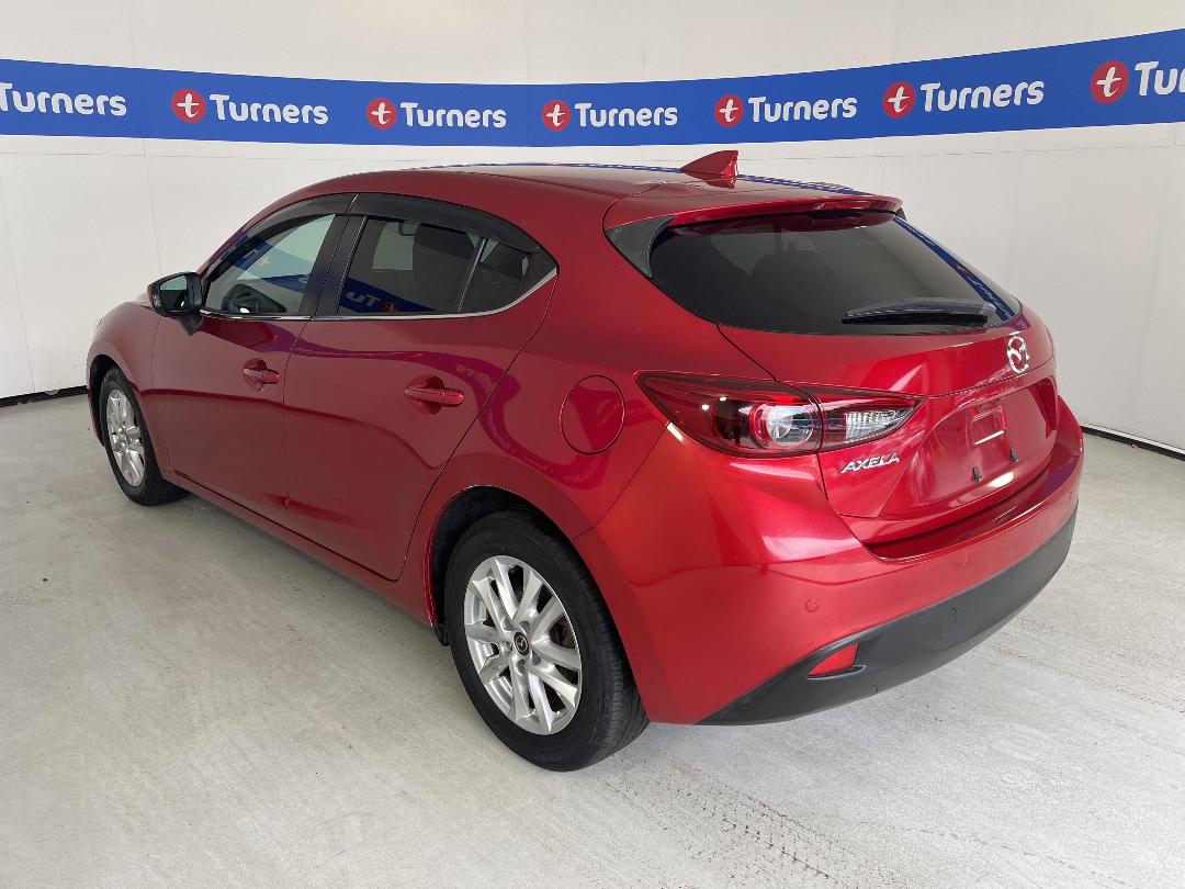 Photo '5' of Mazda Axela