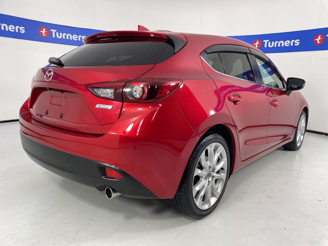 Photo '7' of Mazda Axela