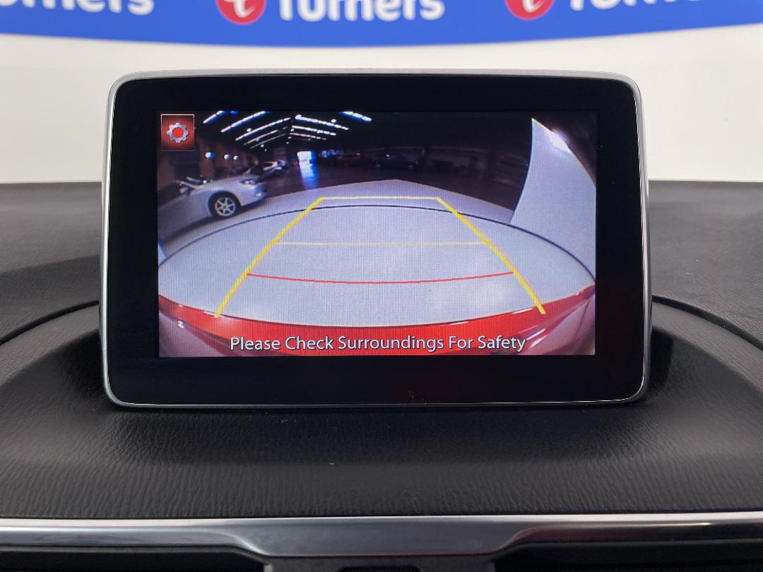 Photo '30' of Mazda Axela