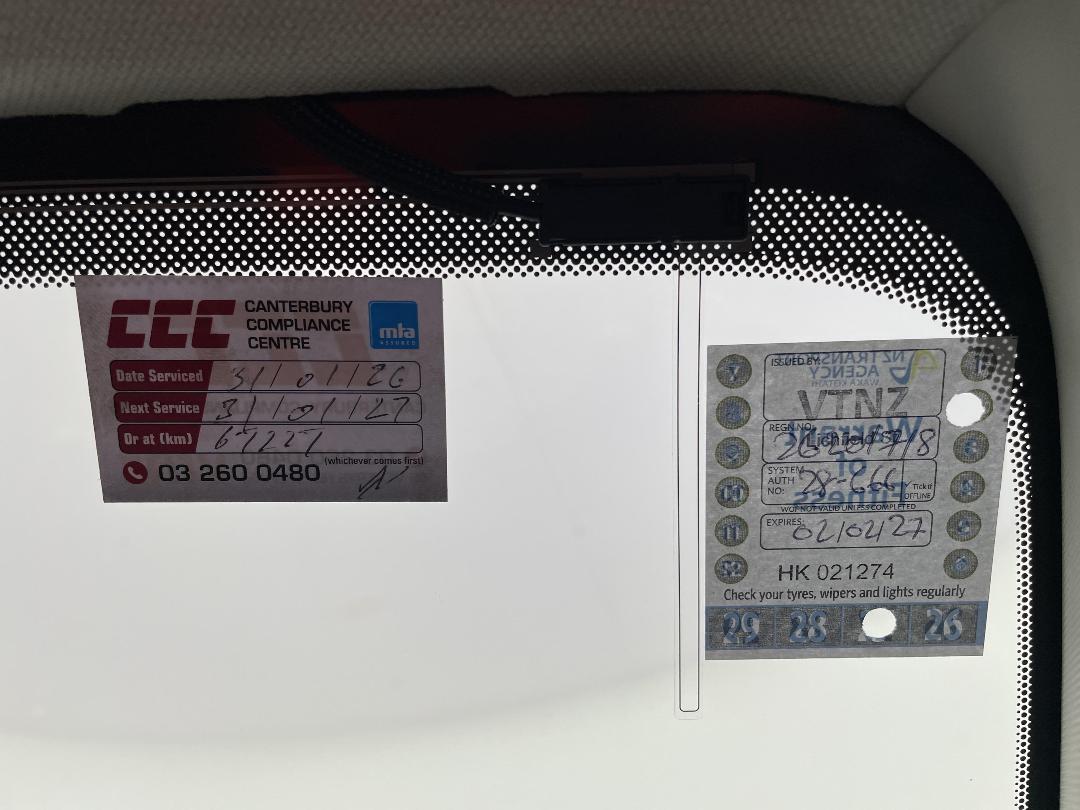 Photo '33' of Mazda Axela