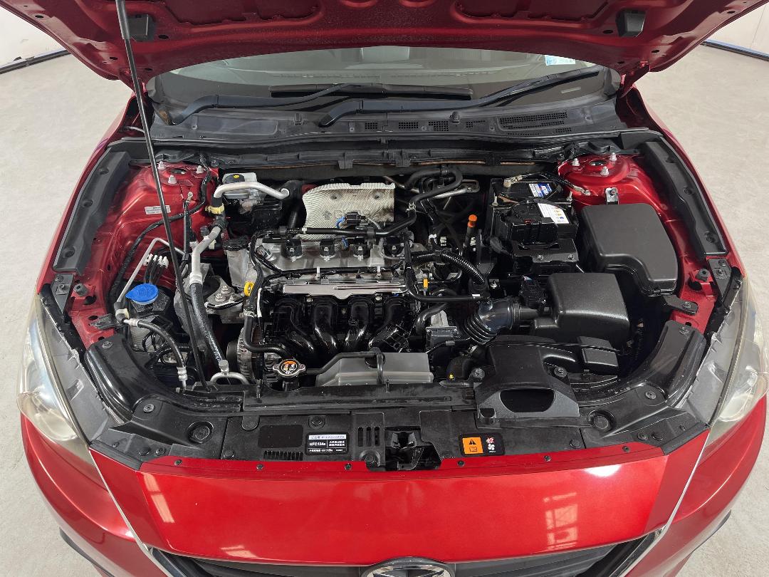 Photo '13' of Mazda Axela Photo '13' of Mazda Axela