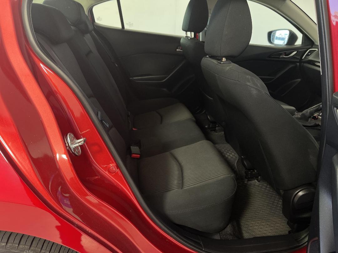 Photo '20' of Mazda Axela Photo '20' of Mazda Axela