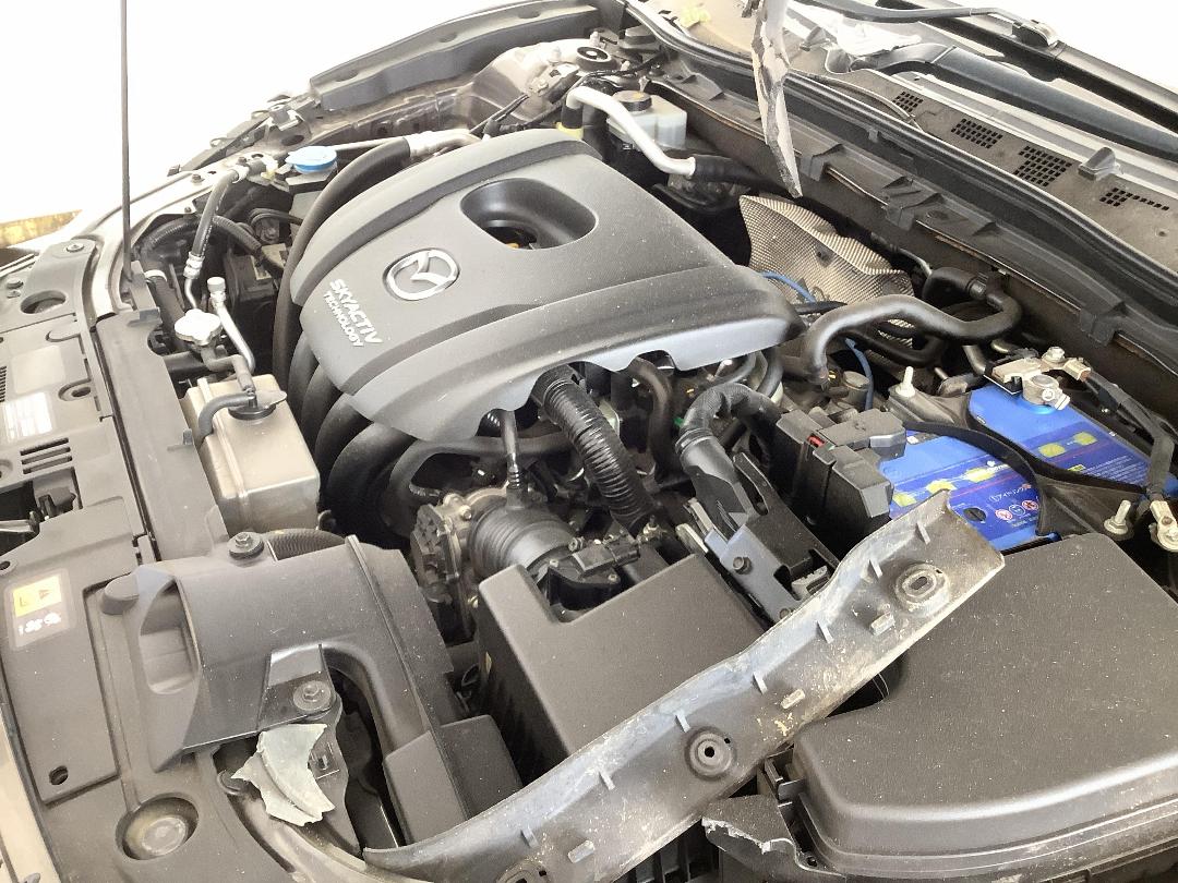 Photo '11' of Mazda Axela