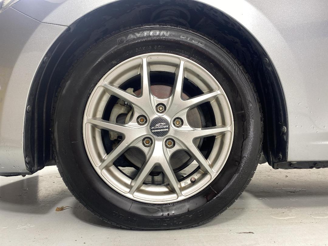 Photo '10' of Mazda Axela