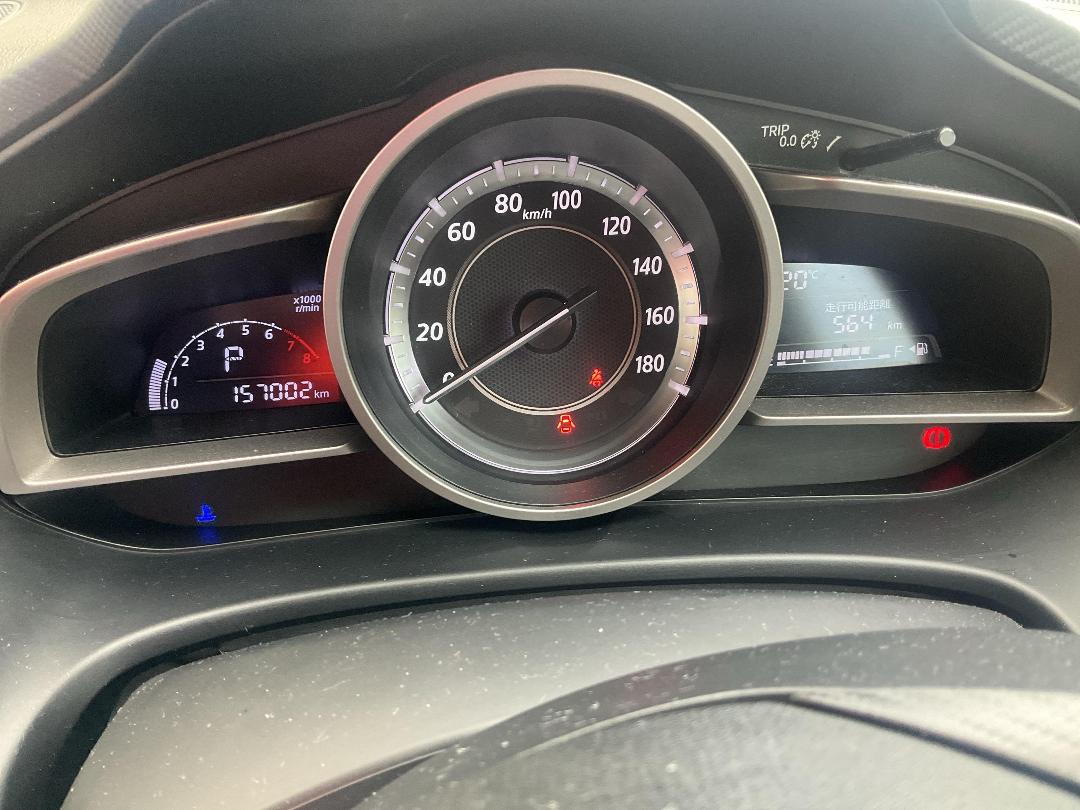 Photo '25' of Mazda Axela