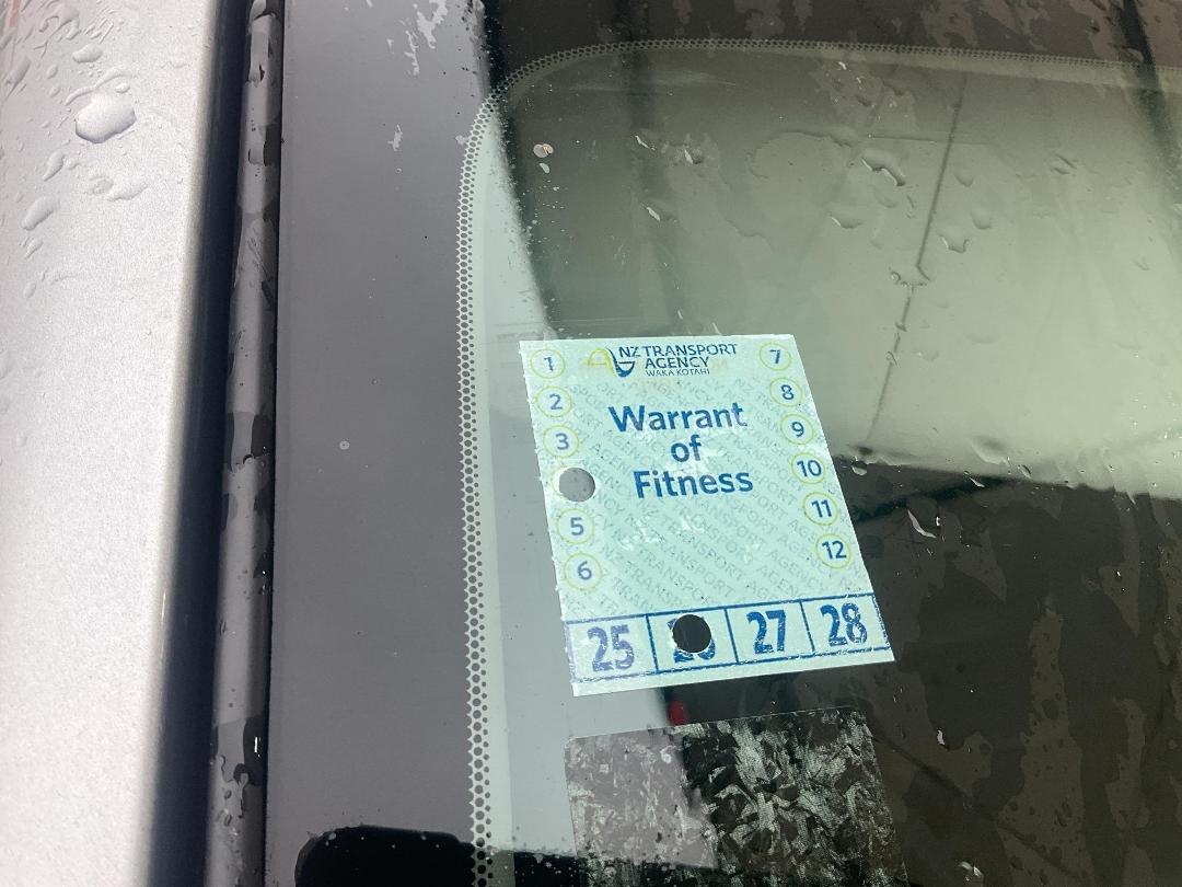 Photo '32' of Mazda Axela