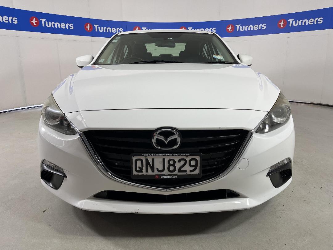 Photo '2' of Mazda Axela