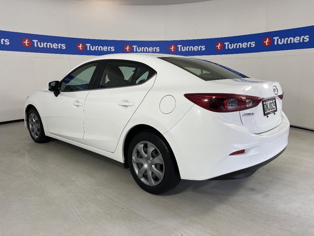 Photo '5' of Mazda Axela