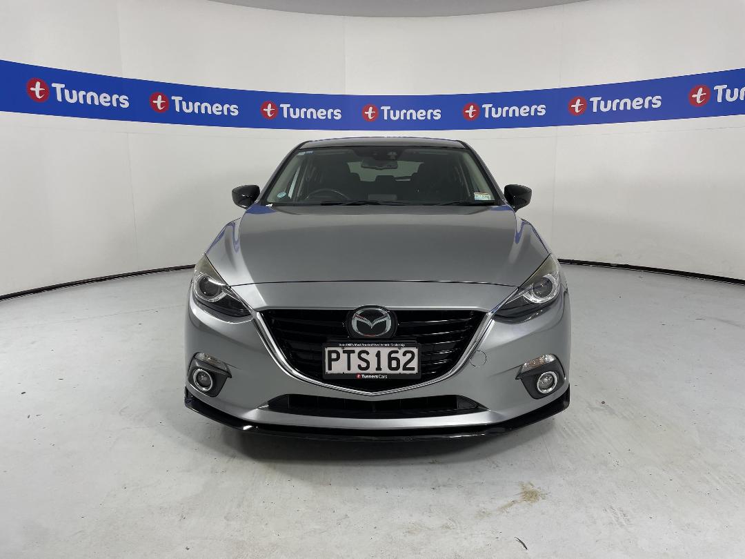 Photo '2' of Mazda Axela Photo '2' of Mazda Axela