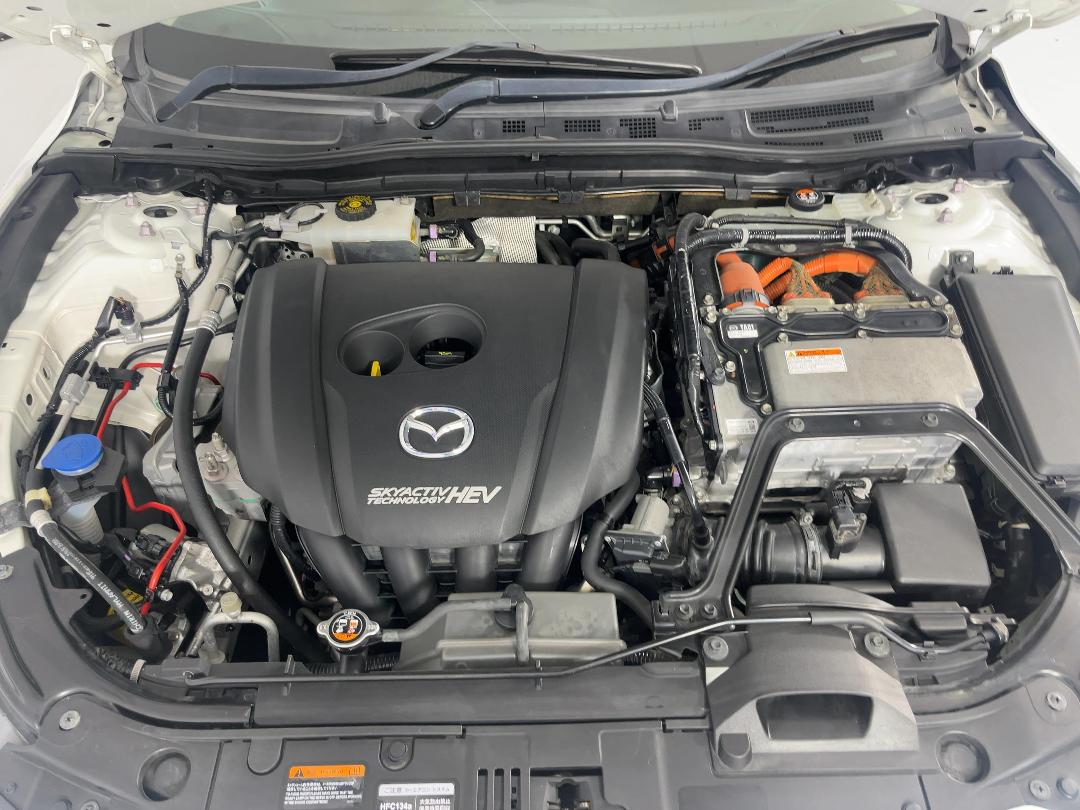 Photo '13' of Mazda Axela