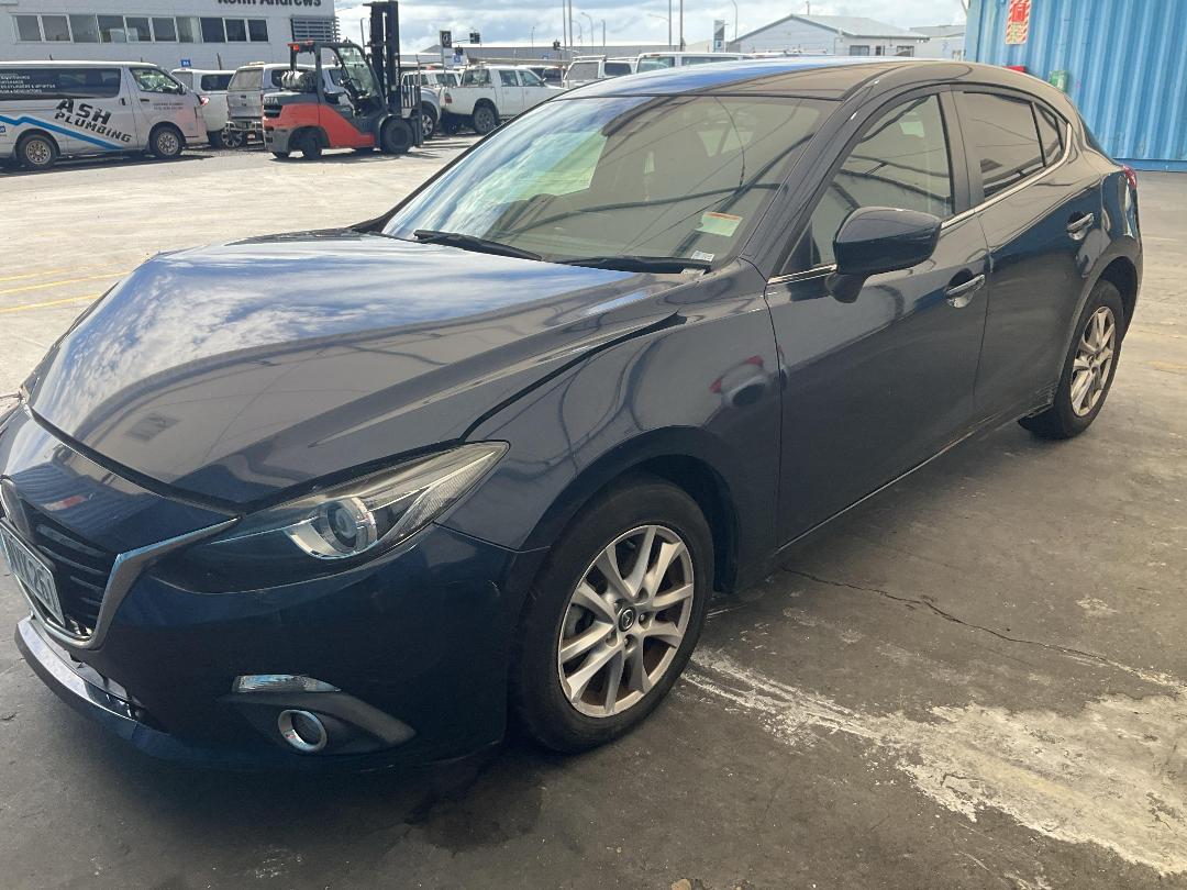 Photo '3' of Mazda Axela