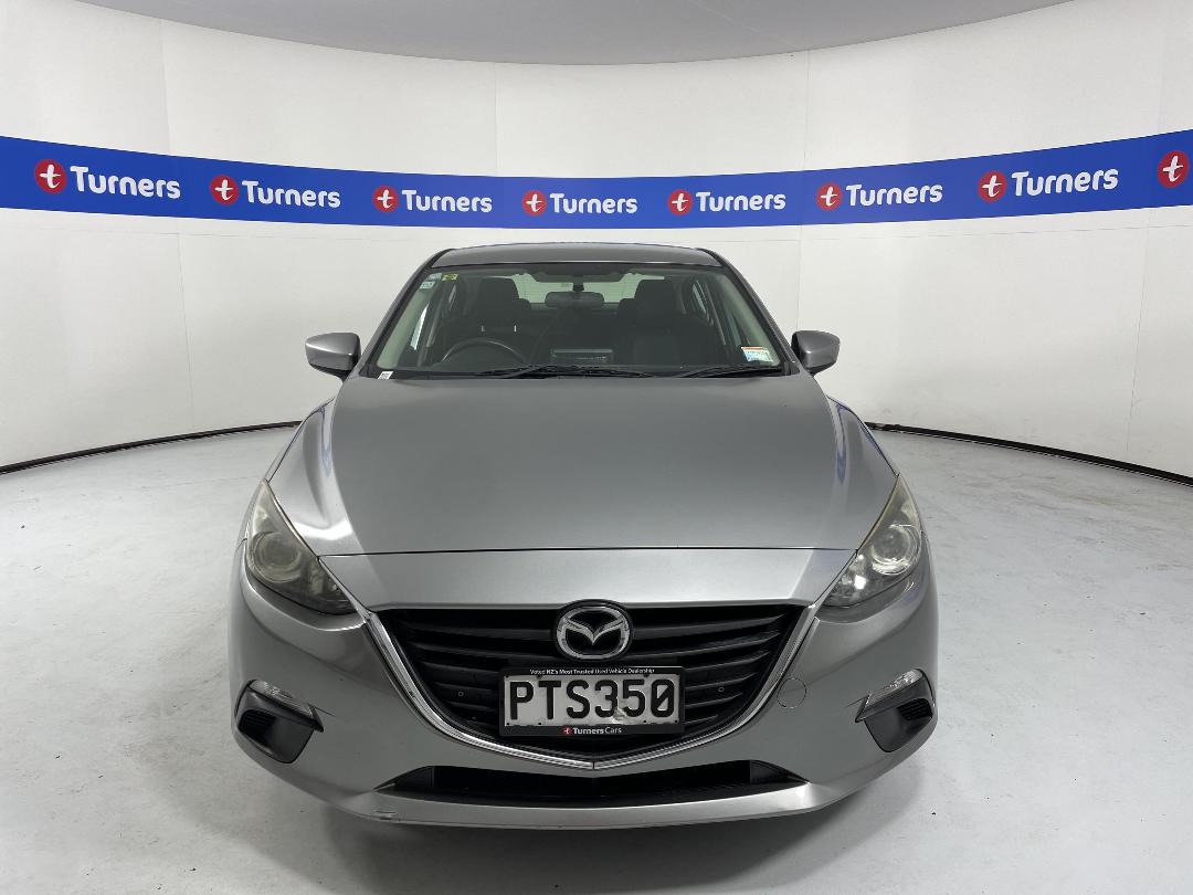 Photo '2' of Mazda Axela